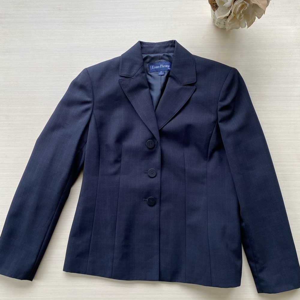 Even picone blazer